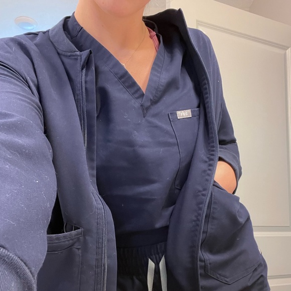 Navy blue Scrub Jacket from Figs size Medium - Picture 3 of 6